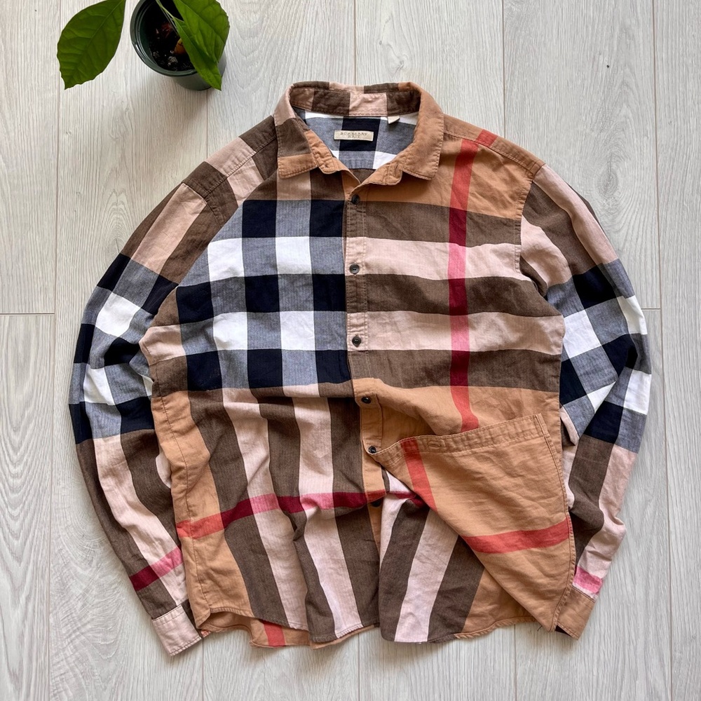 Burberry classic button up shirt recent collection